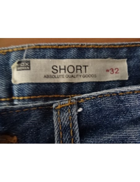 Pantaloni SHORT ABSOLUTE QUALITY GOODS