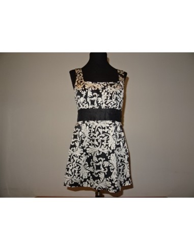 Rochie White House Black Market