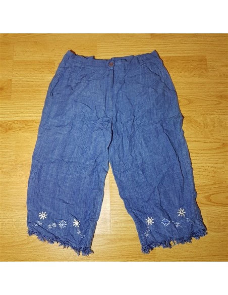 Pantaloni scurti albastrii cu floricele Y.C.C