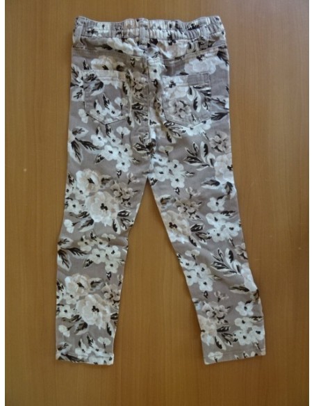 Pantaloni fetite jeans cu motiv floral nuante de bej si maro