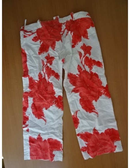 Pantaloni albi cu imprimeu floral In Love