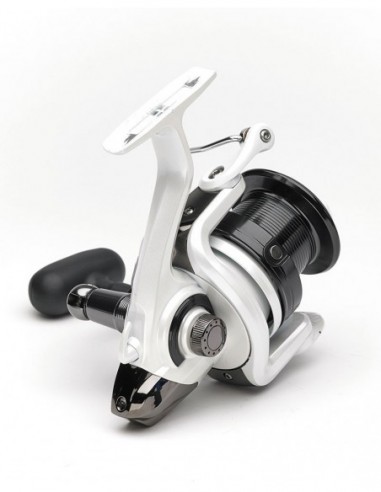 Mulineta Daiwa Shorecast 25A