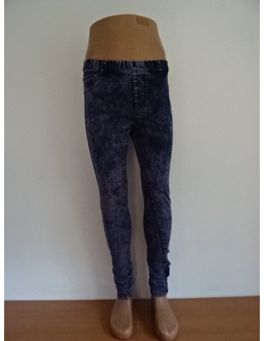 Pantaloni de blugi skinny