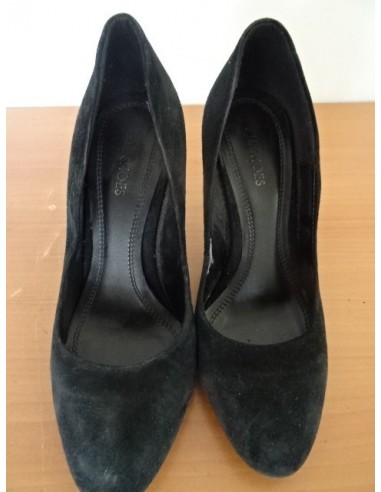 Pantofi negri eleganti de dama