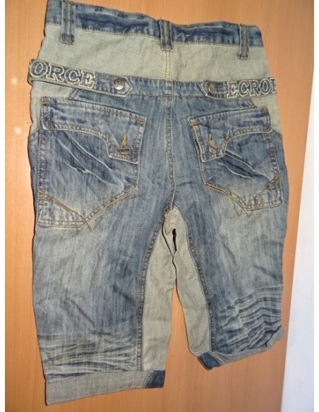 Jeans albastri trei sferturi